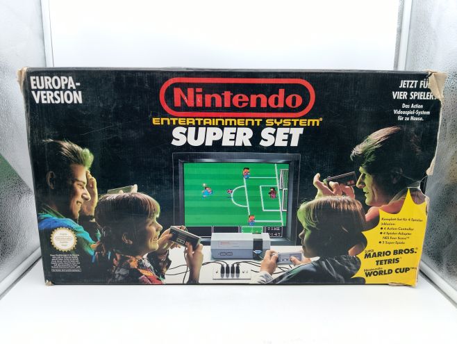 Tentokrát jsme si pro vás připravili po víkendu Nintendo přeháňku. Nahlédnete-li do kategorie novinek, najdete tam konzole...